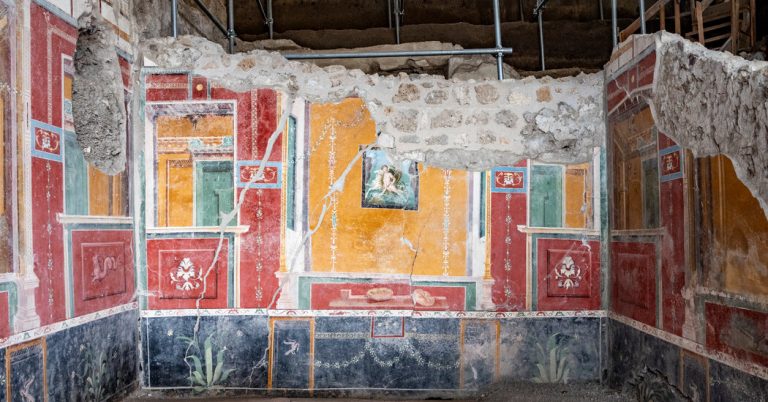 In Their Final Moments, a Pompeii Family Fought to Survive